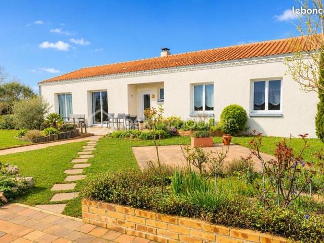 Maison vente à Nantes, Vallet
