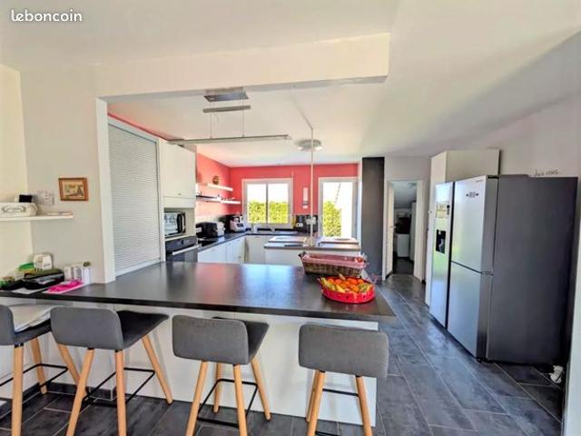 Maison vente à Camps-sur-l'Isle, Gironde