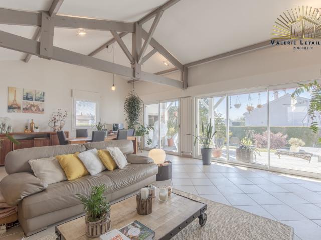 Maison vente à Bordeaux, Yvrac