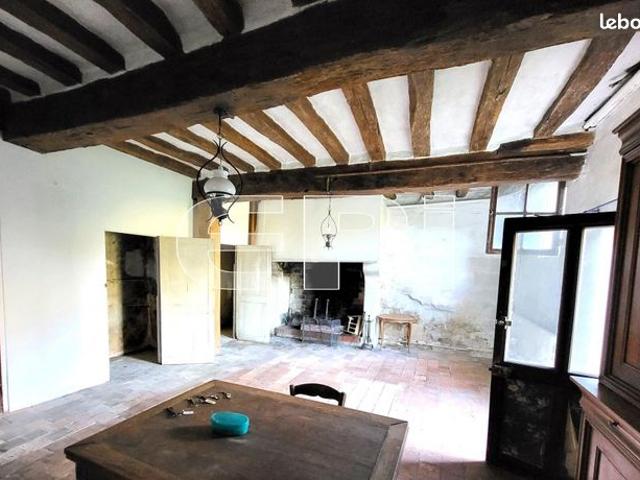 Maison vente à Saumur, Saulgé-l'hôpital