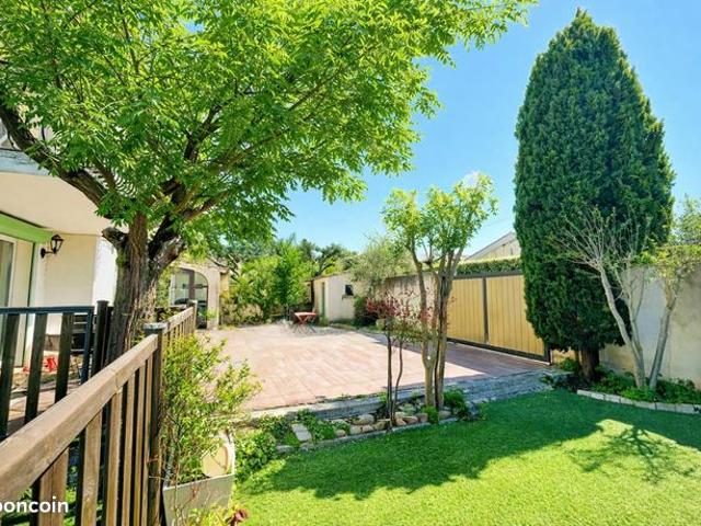 Maison vente à Nîmes, Villeneuve-lès-avignon