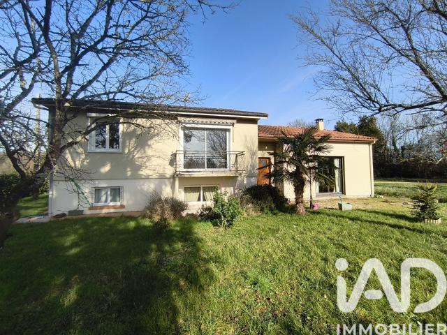 Maison vente à Poitiers, Lusignan