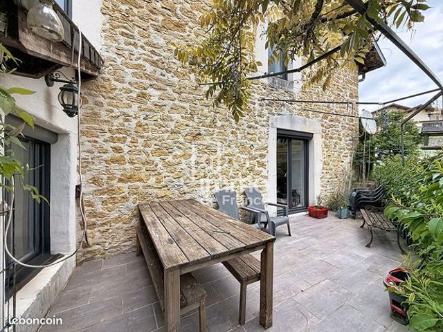 Maison vente à Nantua, Oyonnax