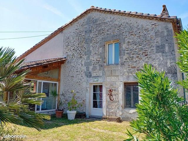 Maison vente à Angoulême, Rougnac