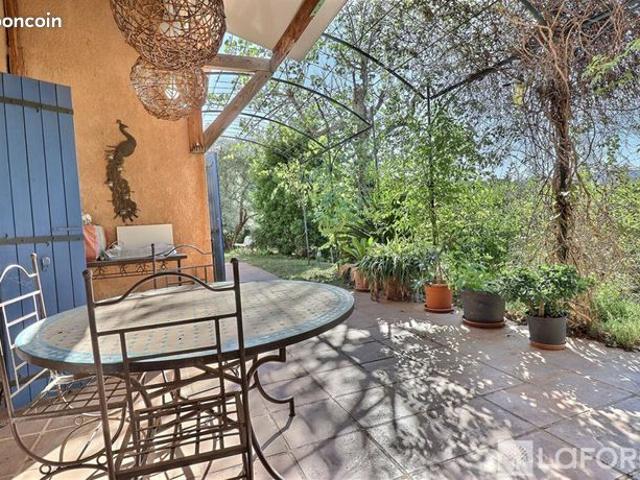 Maison vente à Arrondissement de Toulon, Collobrières
