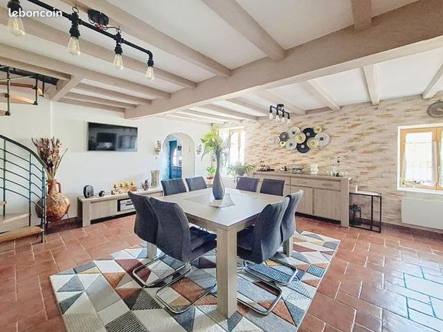 Maison vente à Saint-Jean-d'Angély, Puyrolland
