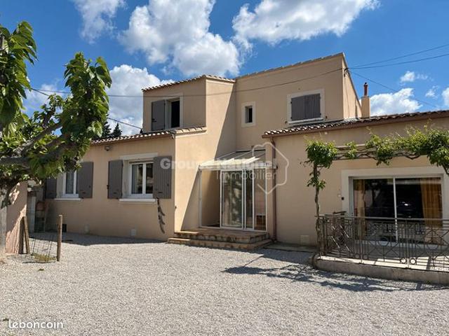 Maison vente à Carpentras, Sarrians
