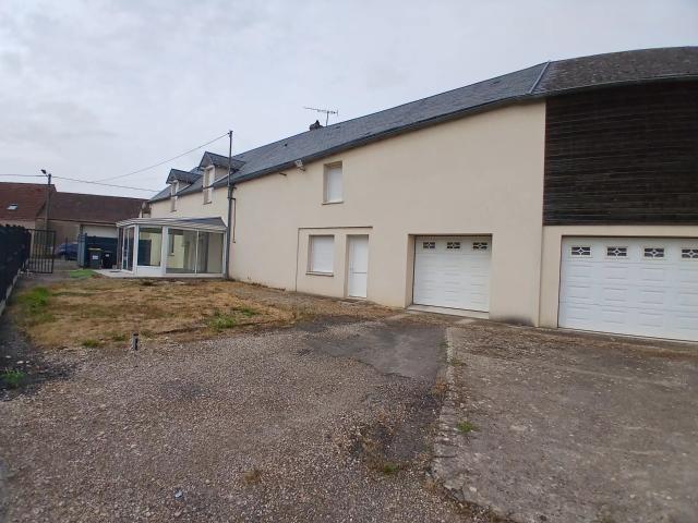 Maison location à Chartres, Janville