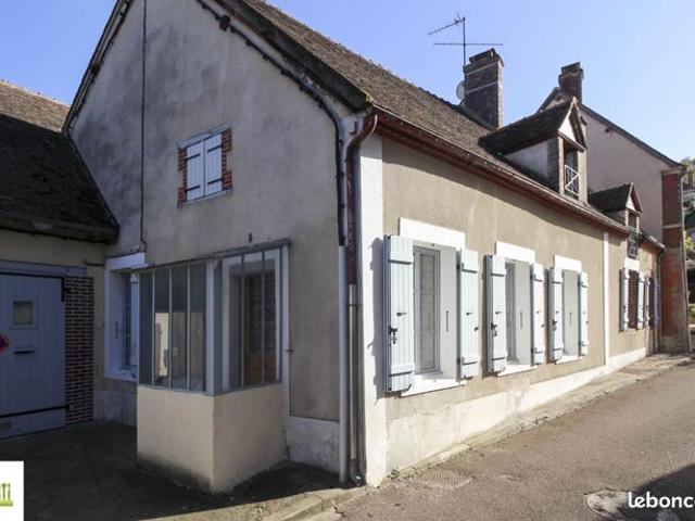 Maison vente à Auxerre, Saint-privé