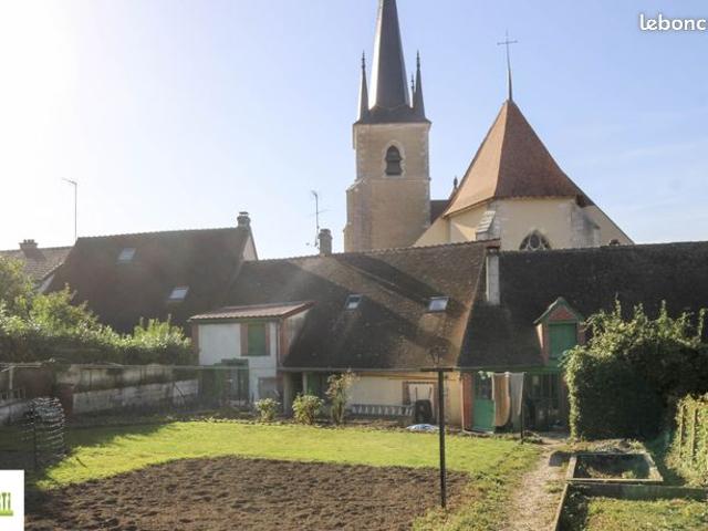 Maison vente à Auxerre, Saint-privé