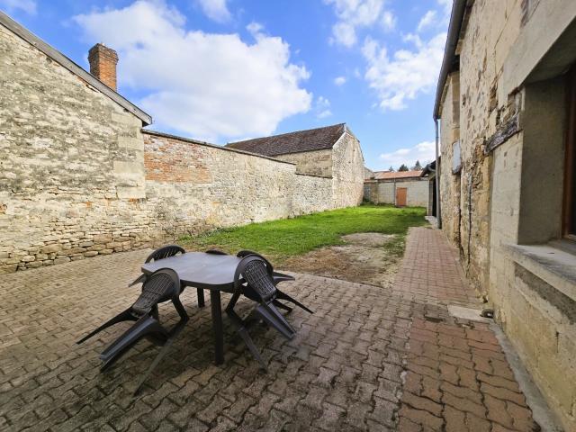 Maison vente à Mauregny-en-Haye, Aisne