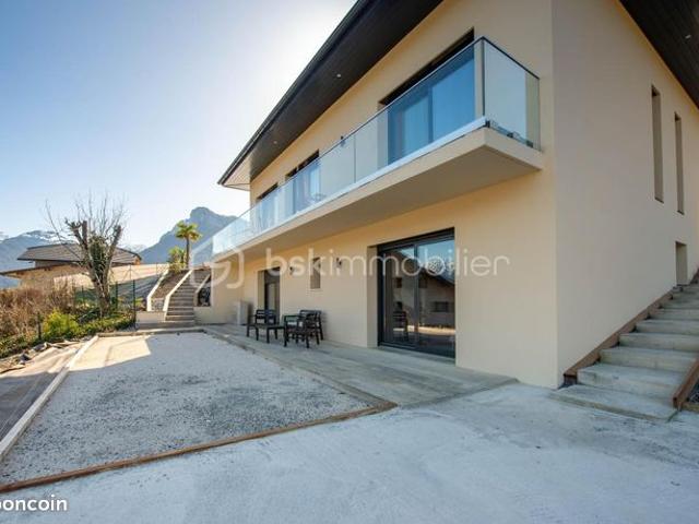 Maison vente à Annecy, Lathuile