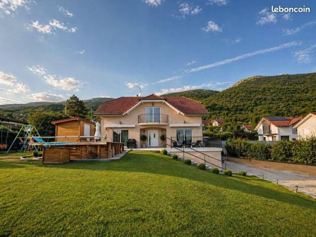 Maison vente à Gex, Échenevex