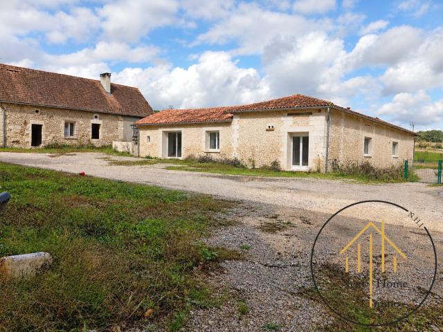 Maison vente à Chalais, Charente
