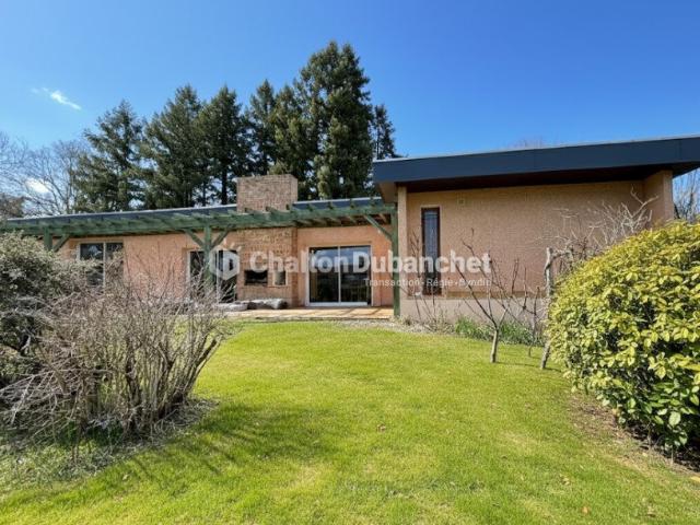 Maison vente à Roanne, Commelle-vernay