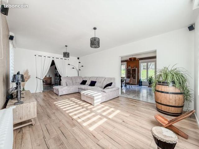 Maison vente à Lure, Roye