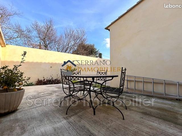 Maison vente à Nîmes, Montfrin