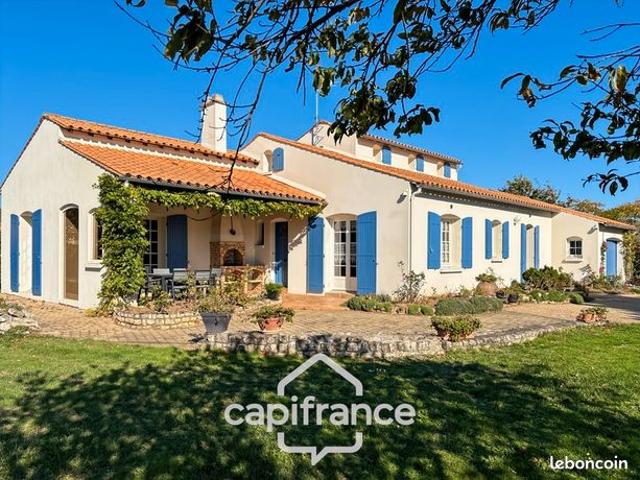 Maison vente à Fontenay-le-Comte, Pays de la Loire