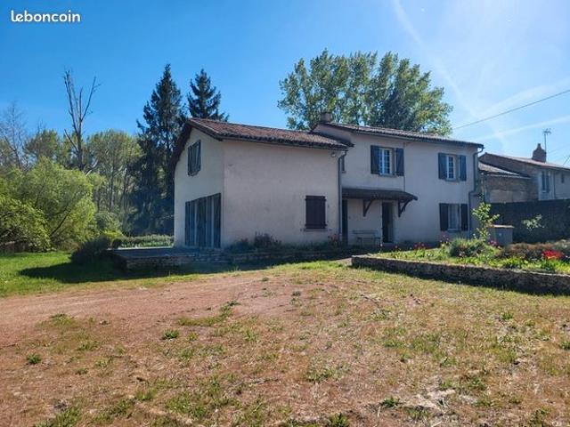 Maison vente à Châtellerault, Moncontour