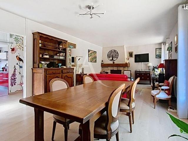 Maison vente à Vienne, Anjou