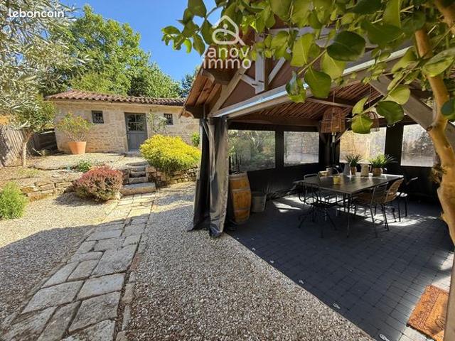 Maison vente à Confolens, Nanteuil-en-vallée