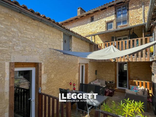 Maison vente à Confolens, Ruffec