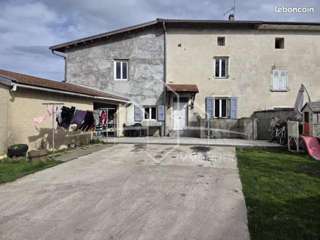 Maison vente à Valence, Manthes