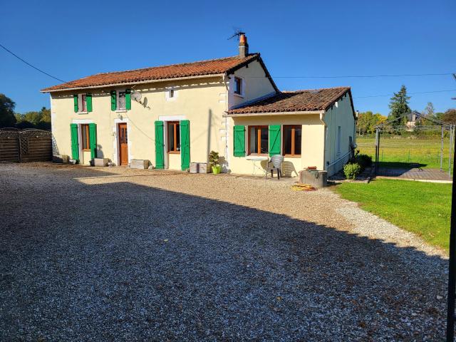Maison vente à Niort, Sauzé-vaussais