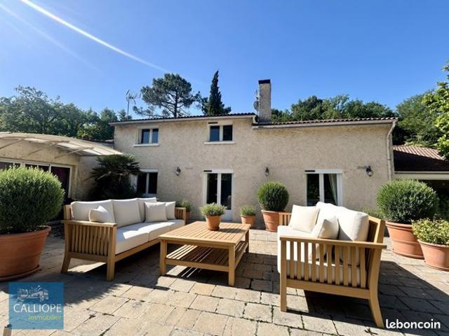 Maison vente à Bordeaux, Le Pian-médoc