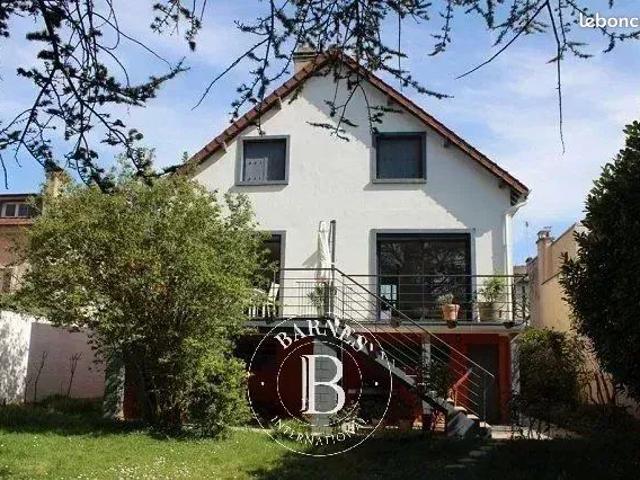 Maison vente à Saint-Germain-en-Laye, Le Pecq