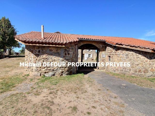 Maison vente à Le Devey, Saint-Hilaire-Cusson-la-Valmitte