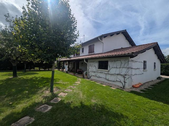 Maison vente à Bourg-en-Bresse, Bourg-en-bresse