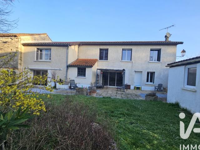 Maison vente à Confolens, Mansle