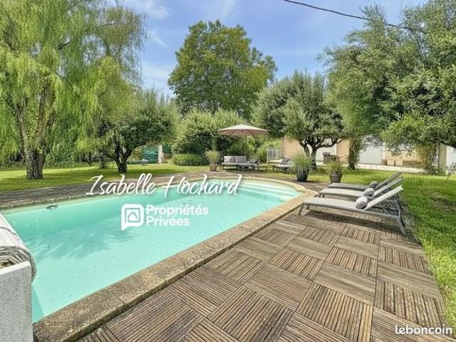 Maison vente à Arrondissement de Toulon, Cuers