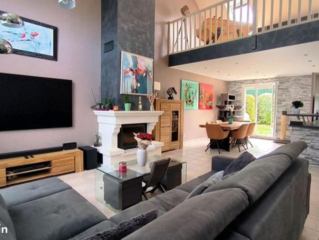 Maison vente à Évry, Étiolles