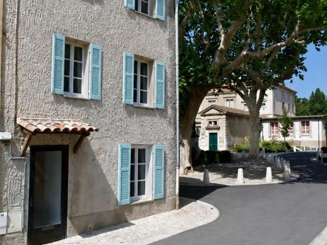 Maison vente à Carpentras, Pernes-les-fontaines