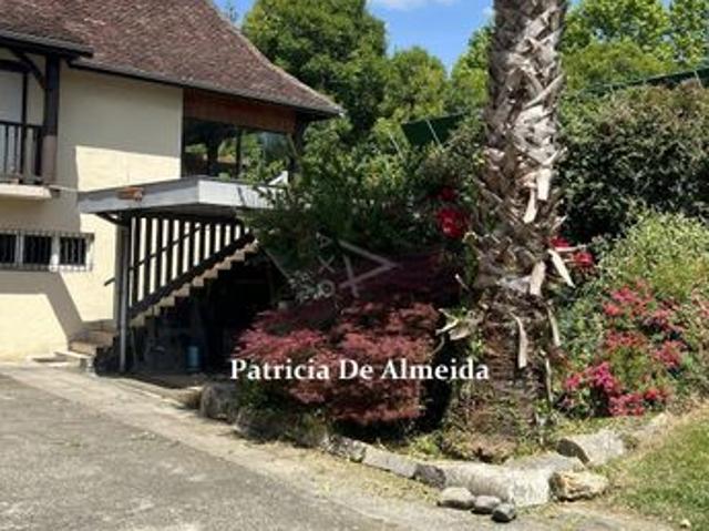 Maison vente à Oloron-Sainte-Marie, Salies-de-béarn