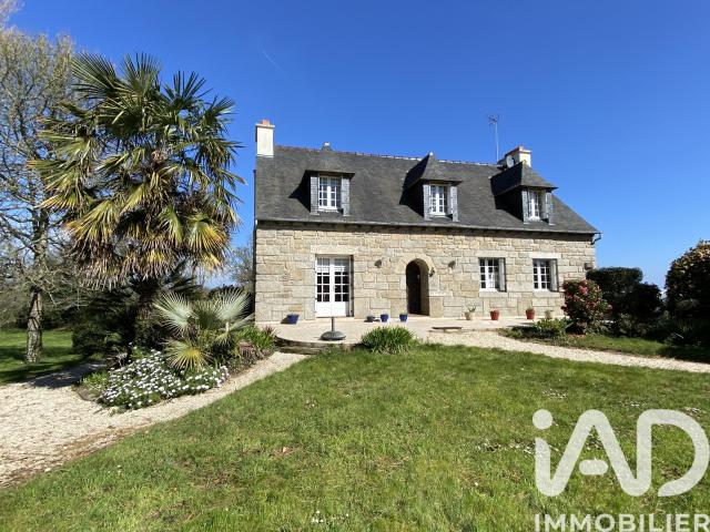 Maison vente à Guingamp, Bretagne