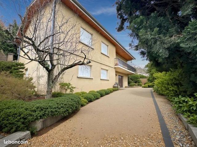 Maison vente à Tournon-sur-Rhône, Saint-péray