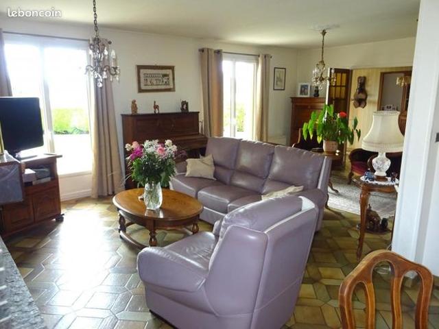 Maison vente à Lisieux, Crèvecoeur-en-auge