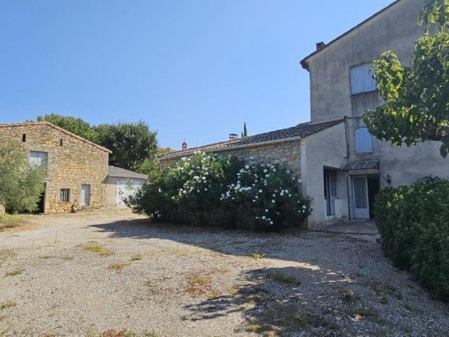 Maison vente à Villesèque, Saint-Jean-de-Crieulon