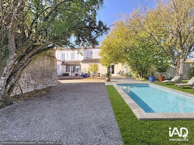 Maison vente à La Rochelle, Charron
