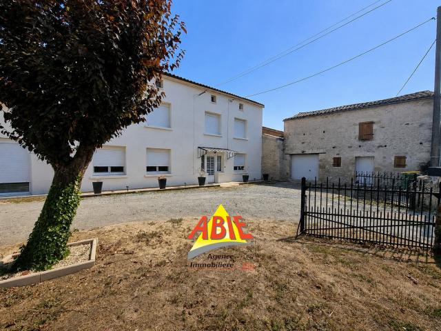 Maison vente à Chambron, Ardin