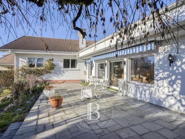 Maison vente à Saint-Julien-en-Genevois, Vétraz-monthoux