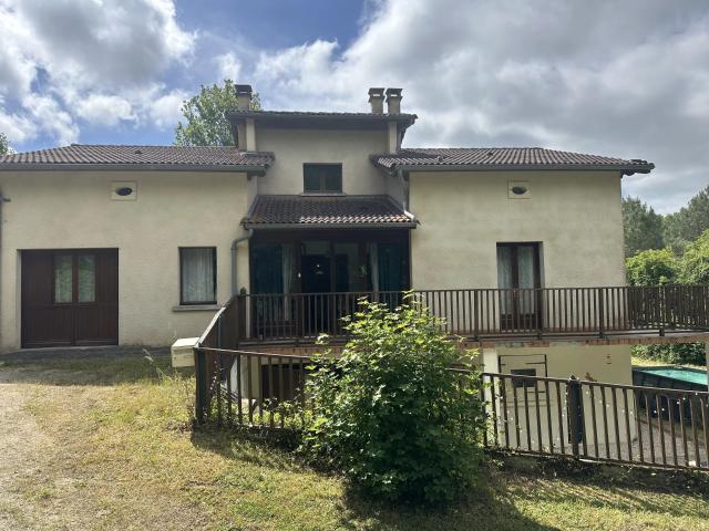 Maison vente à Cognac, Brossac