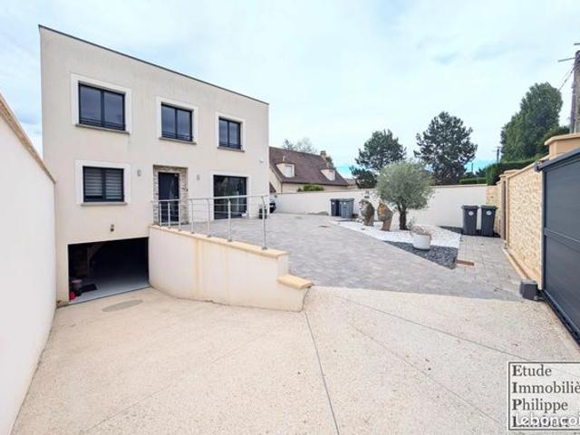 Maison vente à Bois-le-Roi, Eure