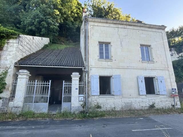 Maison vente à Saumur, Parnay