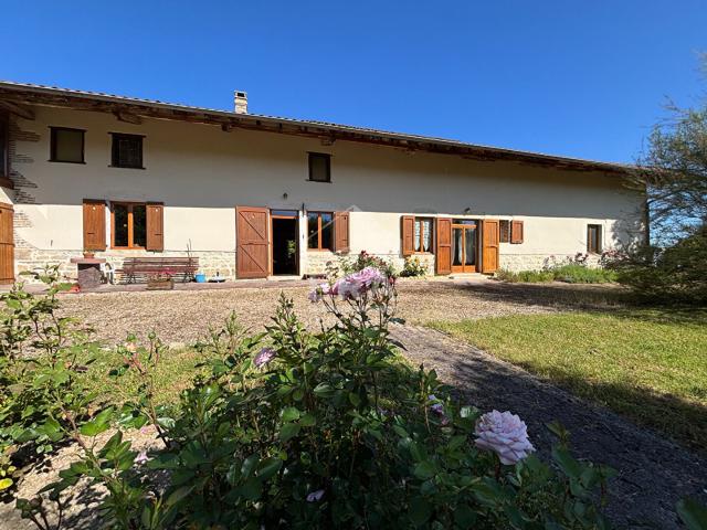 Maison vente à Bourg-en-Bresse, Auvergne-Rhône-Alpes