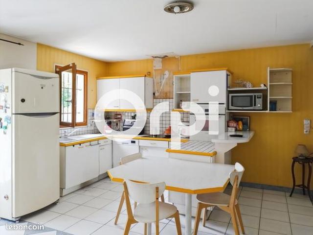 Maison vente à Le Plessis-Belleville, Oise