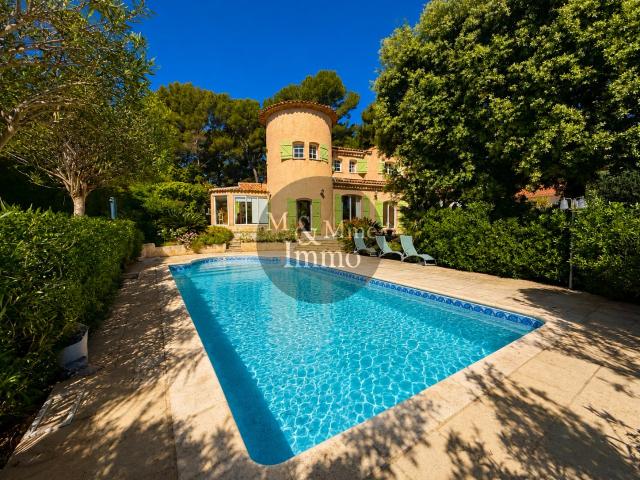 Maison vente à Arrondissement de Draguignan, Saint-raphaël